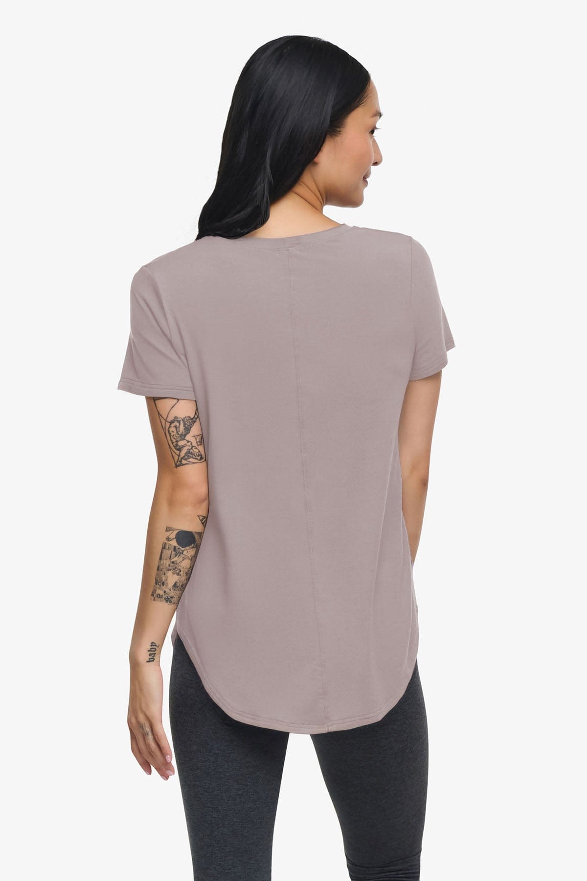 Avery Tee – Women’s Basic T-Shirt in beige | Daub + Design