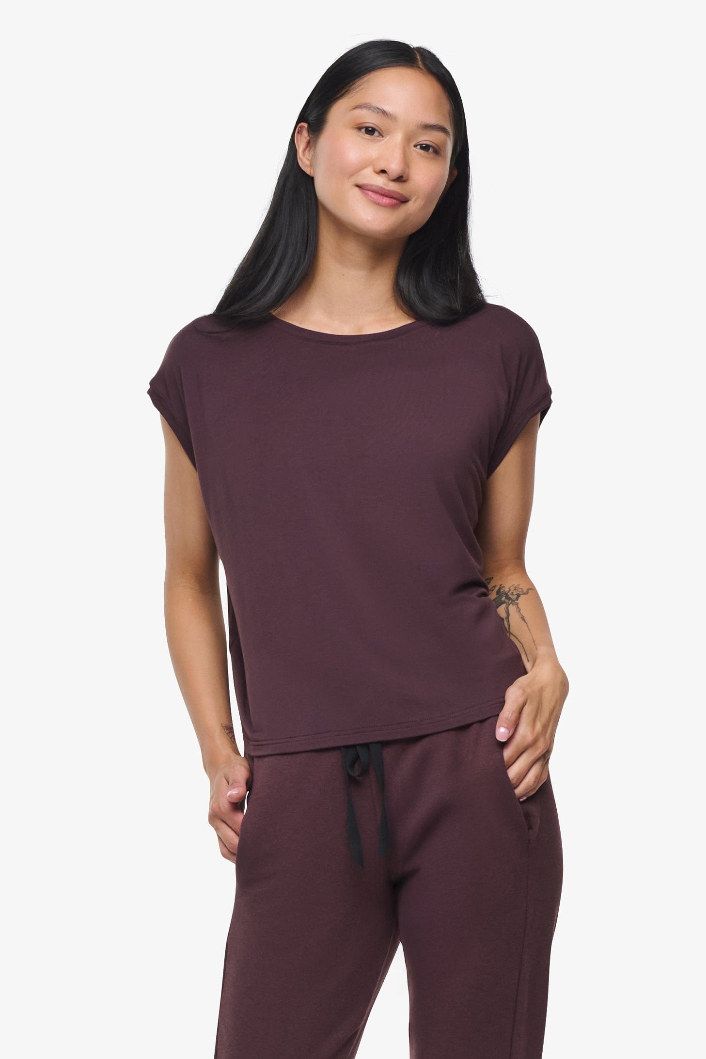 Box Tee - Woman boxy sleeveless tee in brown | Daub & Design
