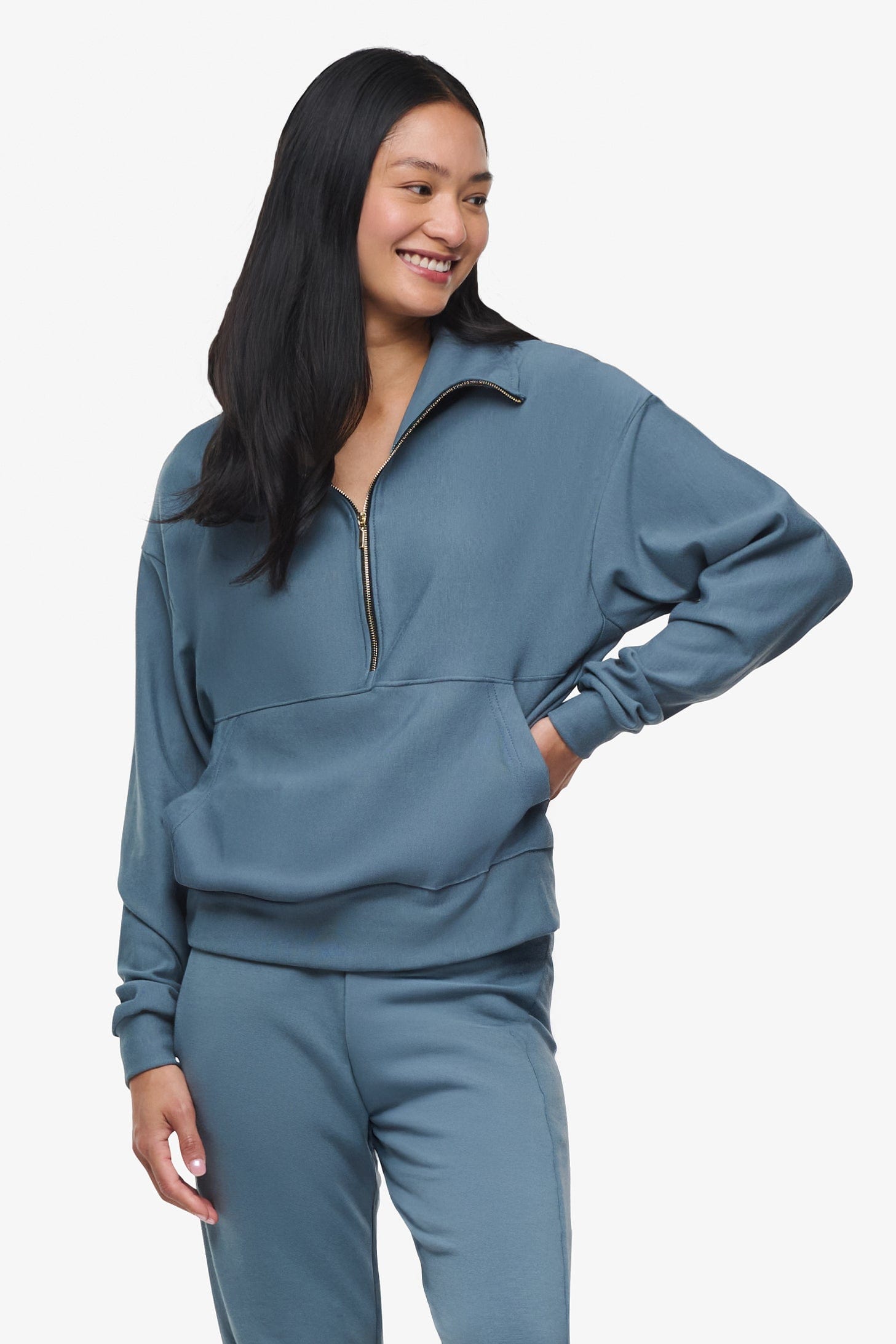 Freedom Half Zip Sweatshirt - Woman half zip sweatshirt with kangaroo pocket in slate blue | Daub & Design