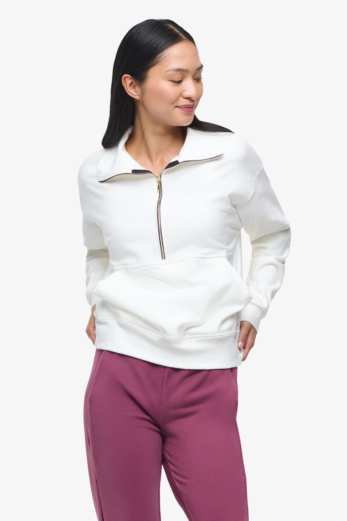 Freedom Half Zip Sweatshirt - Woman half zip sweatshirt with kangaroo pocket in ivory | Daub & Design