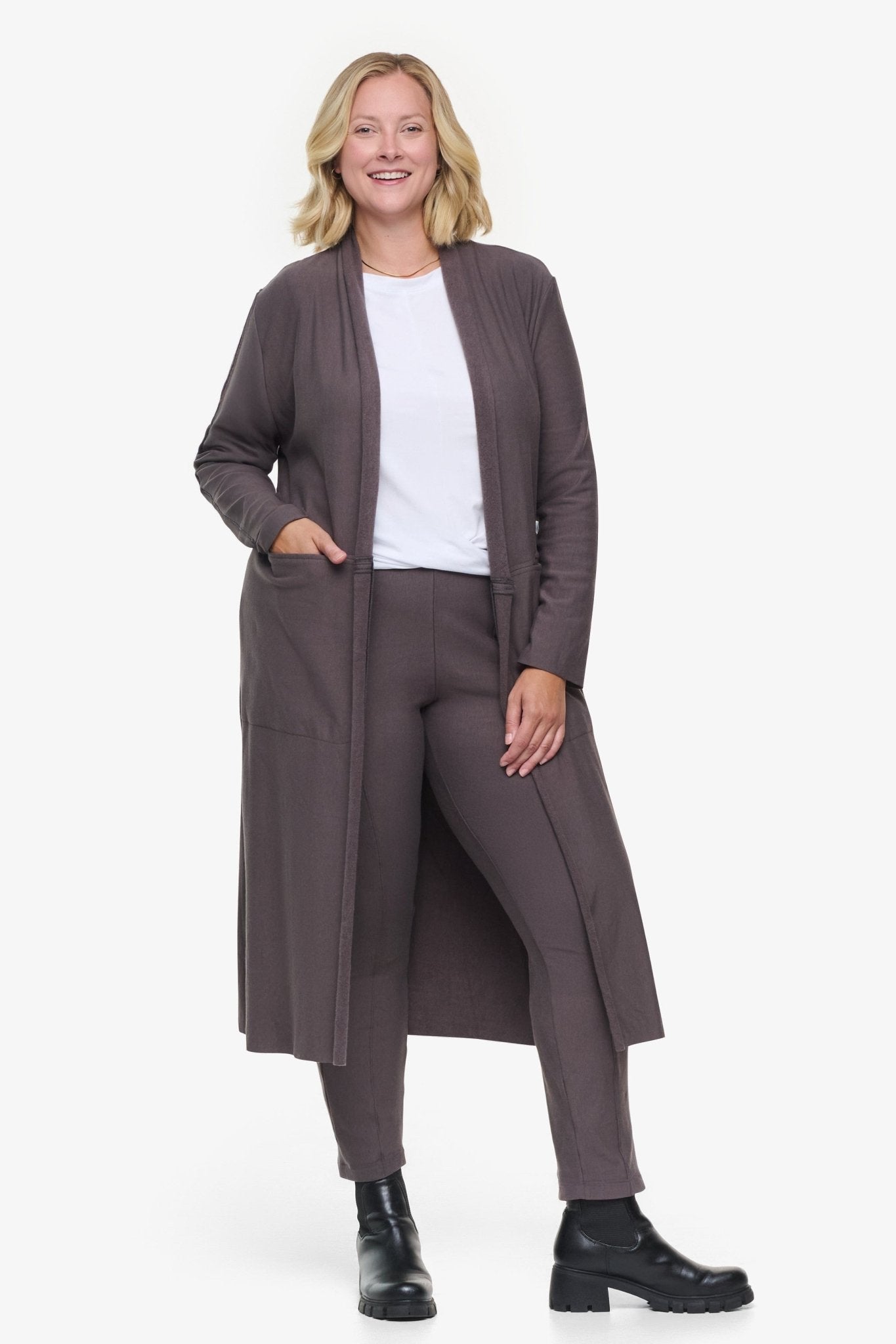 Knox Jacket - Woman Fleece Long Jacket with pockets in Grey | Daub & Design