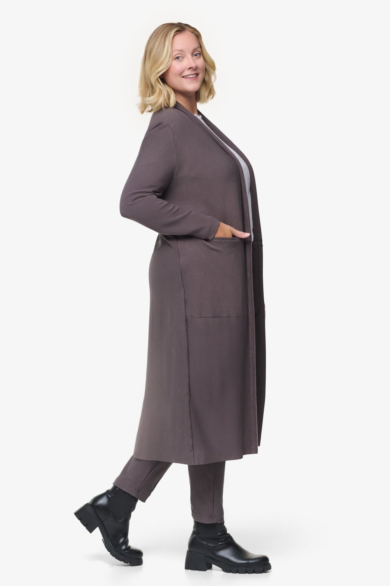 Knox Jacket - Woman Fleece Long Jacket with pockets in Grey | Daub & Design
