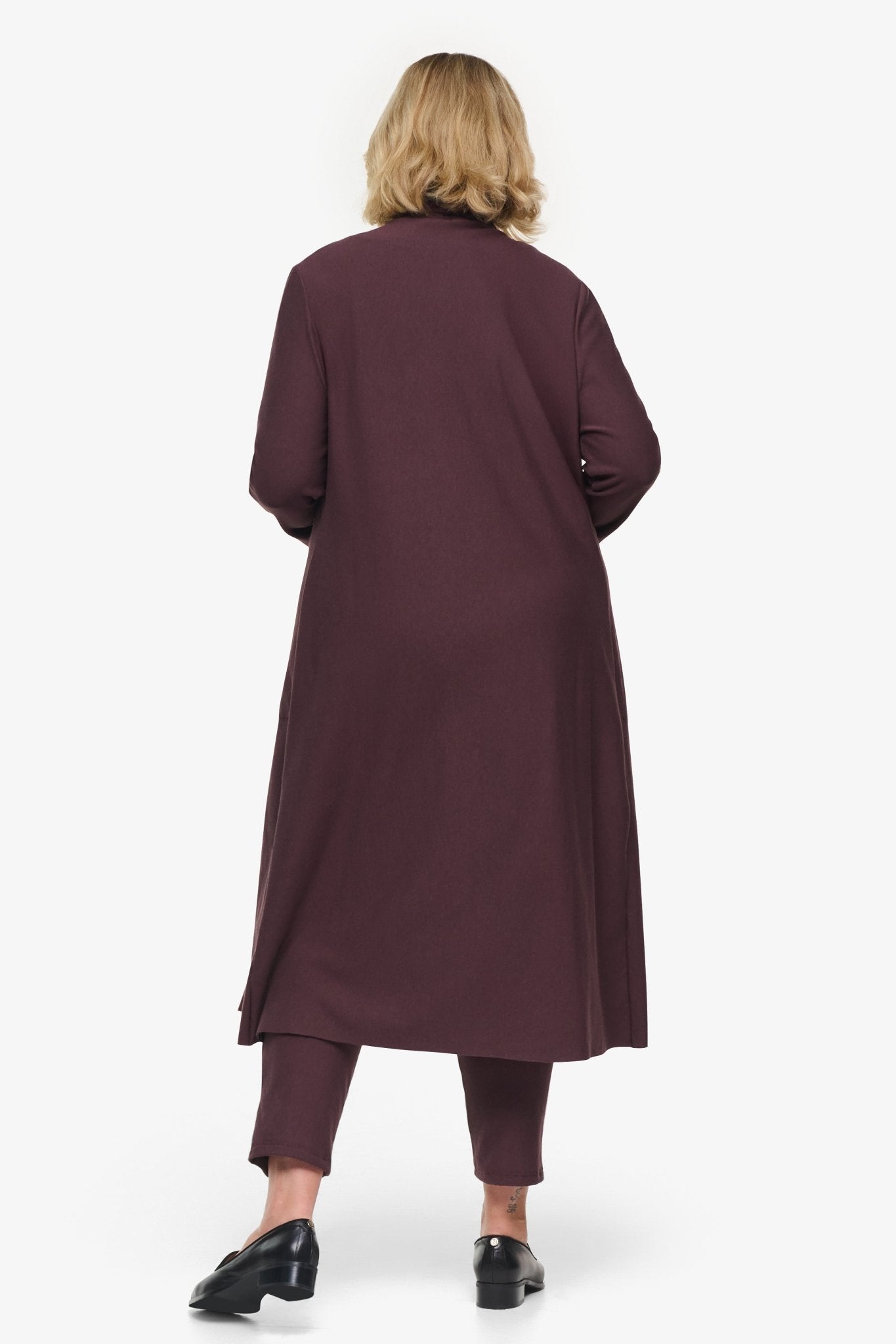 Knox Jacket - Woman Fleece Long Jacket with pockets in Brown | Daub & Design