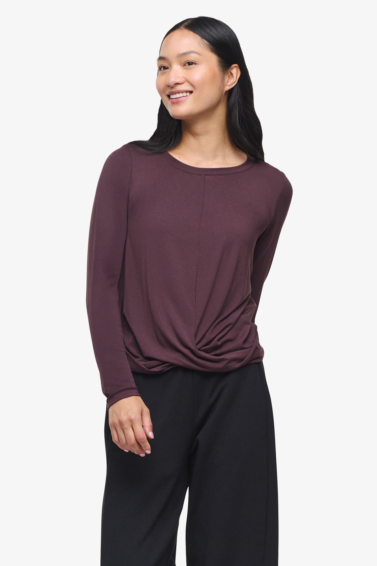 Leilani Longsleeve - Woman Long Sleeve with twist on the front in Blue Brown | Daub & Design