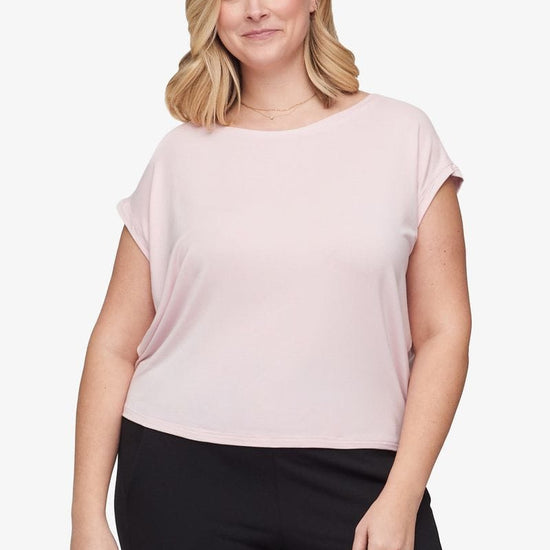 Box Tee - Women's Basic T-Shirt in Rose Quartz pink - front | Daub + Design
