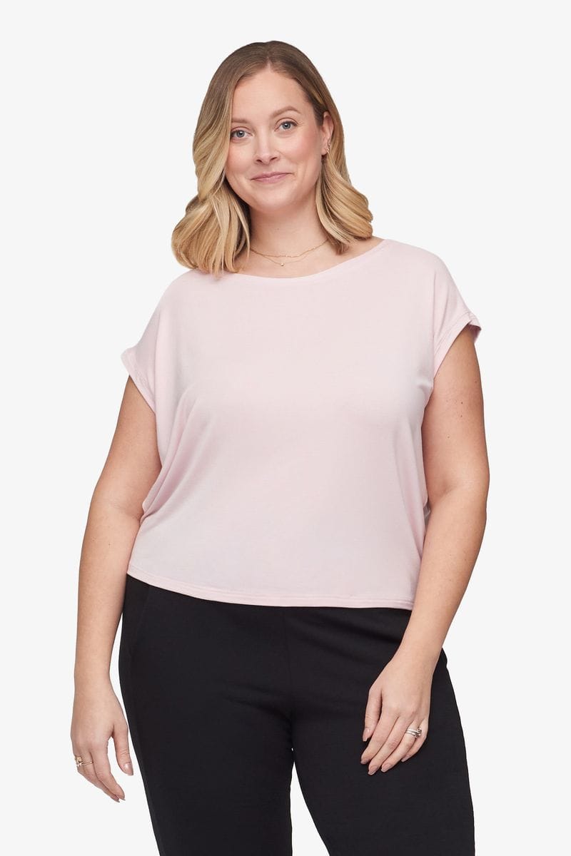 Box Tee - Women's Basic T-Shirt in Rose Quartz pink - front | Daub + Design