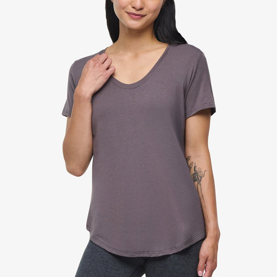 Avery Tee – Women’s Basic T-Shirt in grey | Daub + Design