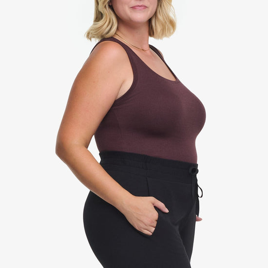 Basic Tank – Women’s Basic Ribbed Tank in Brown | Daub + Design 