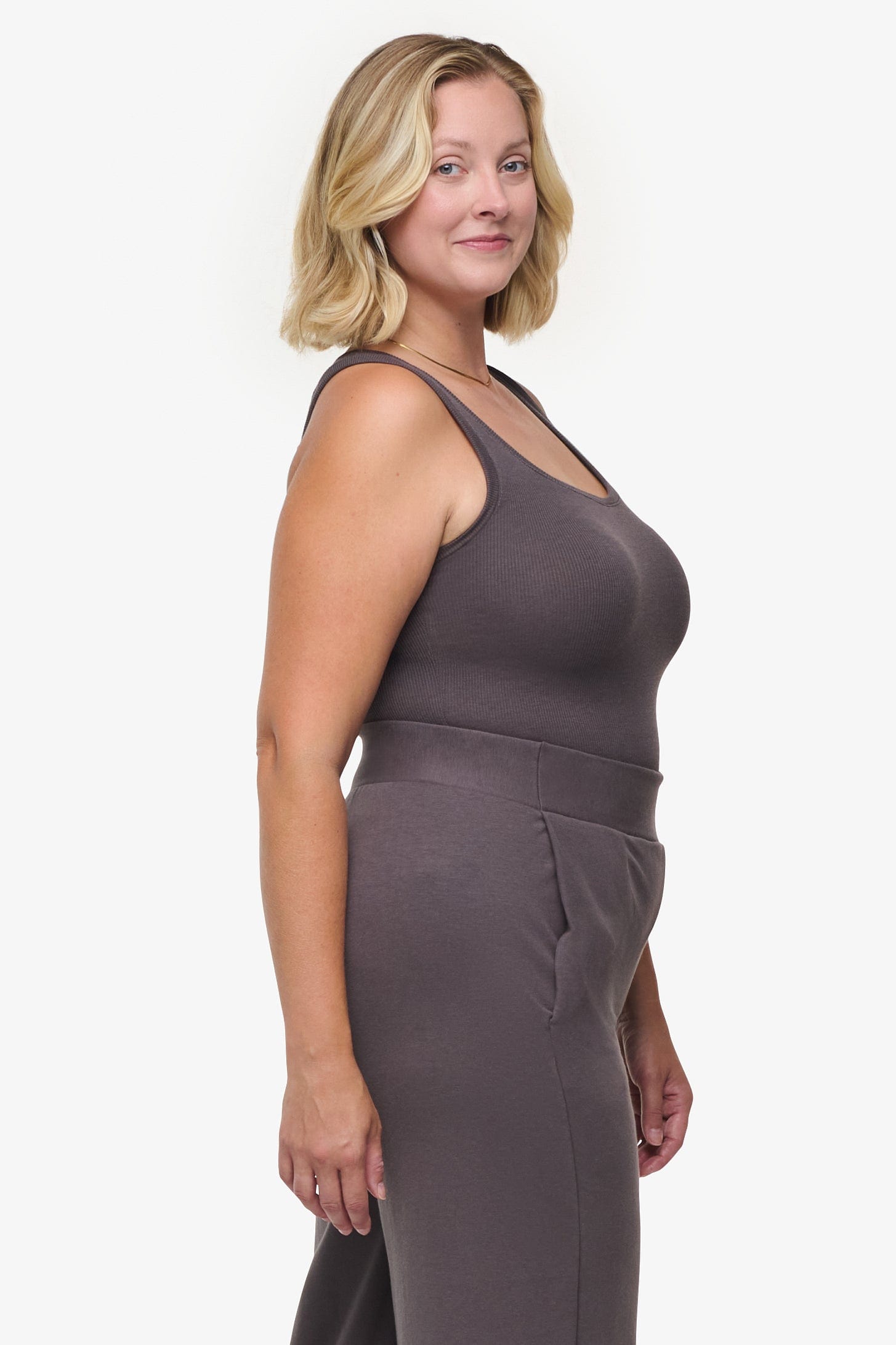 Basic Tank – Women’s Basic Ribbed Tank in Grey | Daub + Design 
