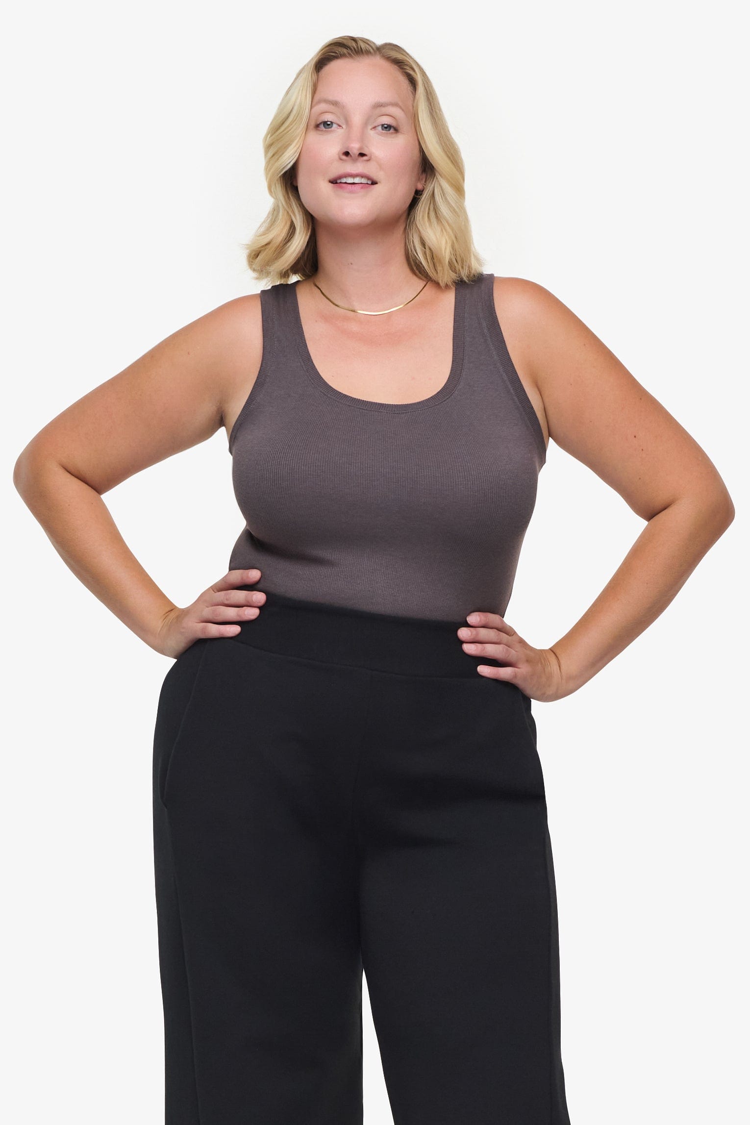 Basic Tank – Women’s Basic Ribbed Tank in Grey front | Daub + Design 