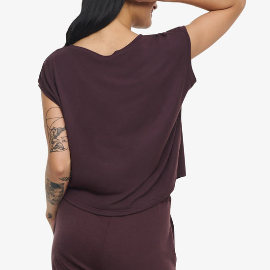 Box Tee - Woman boxy sleeveless tee in brown back | Daub & Design