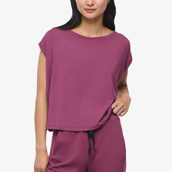 Box Tee - Woman boxy sleeveless tee in deep cool pink  | Daub & Design