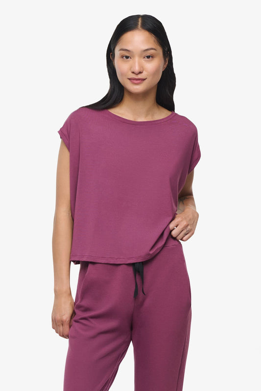Box Tee - Woman boxy sleeveless tee in deep cool pink  | Daub & Design