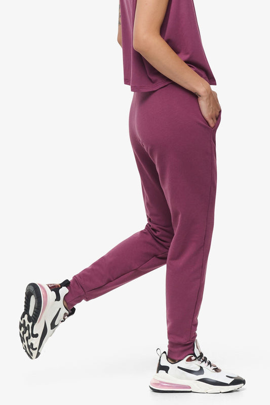 Freedom Jogger  - Woman Fleece  Jogger with pockets in Deep Cool Pink | Daub & Design