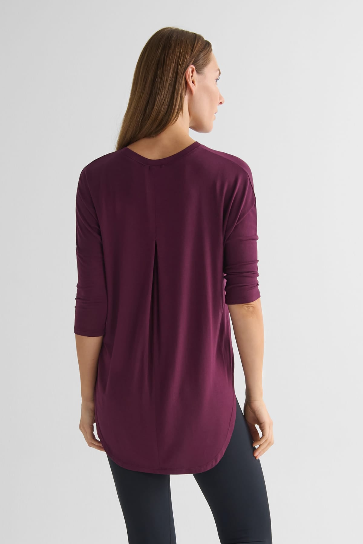 Ainsley Tee in Syrah - Women's Basic 3/4 Sleeves T-Shirt in Burgundy | DAUB