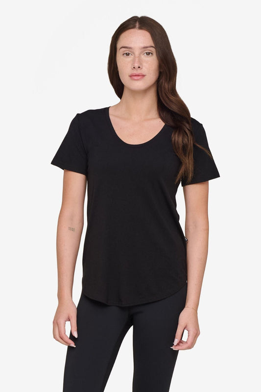 Avery Tee in Black