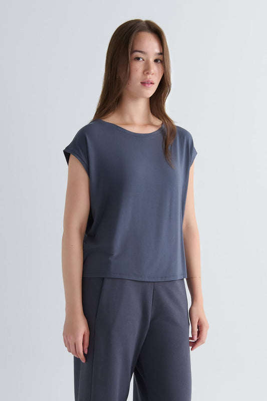 Box Tee in Ash