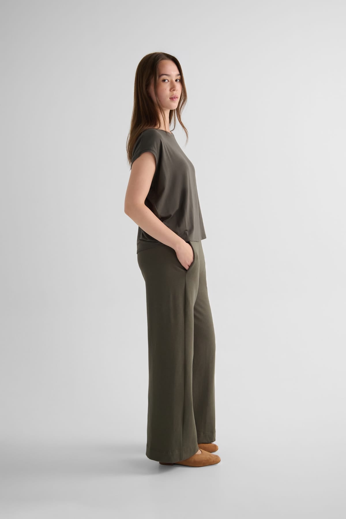 Box Tee with Starboard Pant - Women's Basic T-Shirt in Spruce Green and Women's Wide Leg Pant in Spruce Green | DAUB