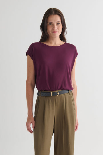 Box Tee in Syrah