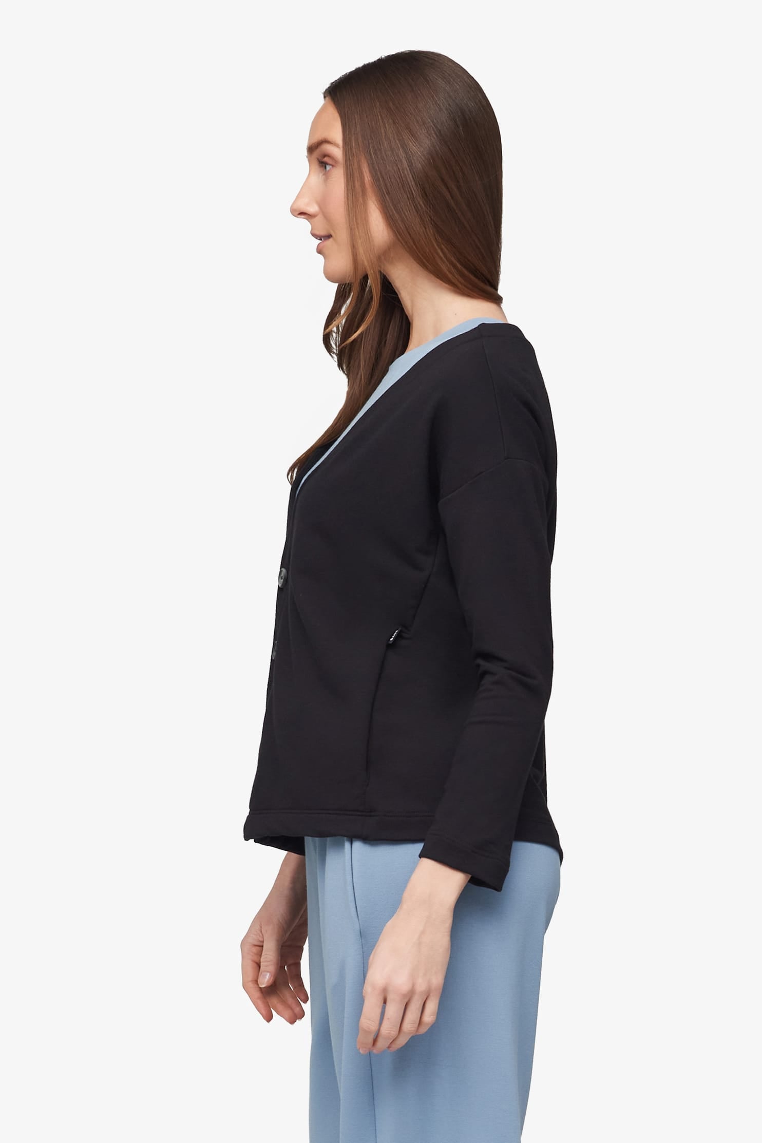 Cove Cardigan  - Women's Basic 4 buttons cardigan in black | Daub + 