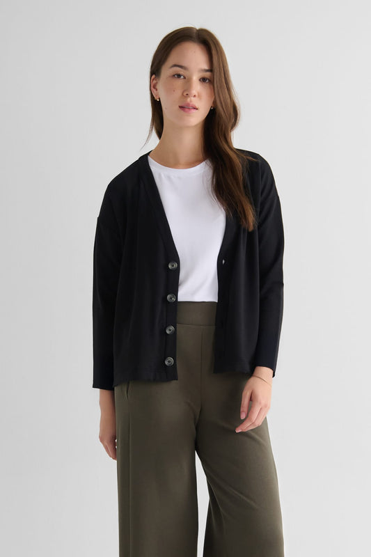Cove Cardigan FW in Black