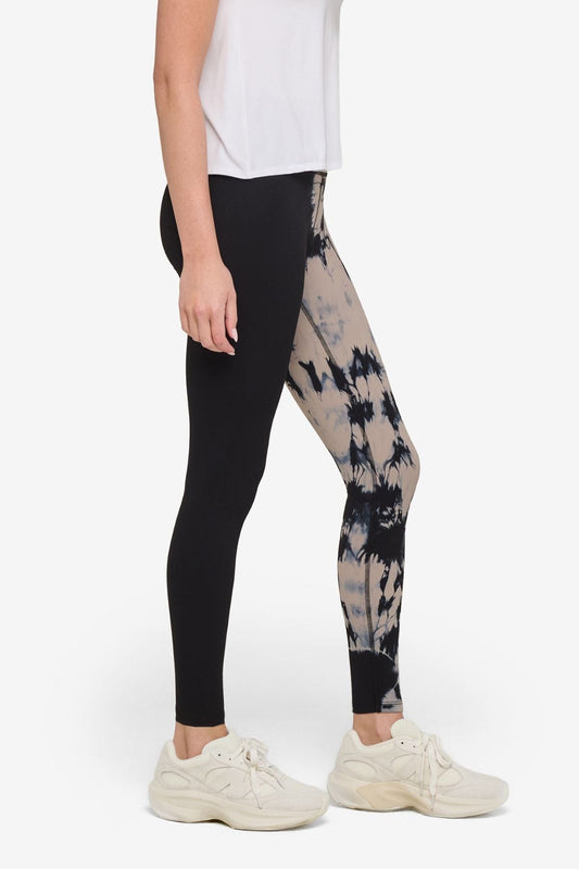 Maxwell Legging in Bone + Black