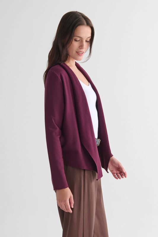 Sloane Jacket in Syrah - Lightweight Women’s Fleece Jacket in Burgundy | DAUB