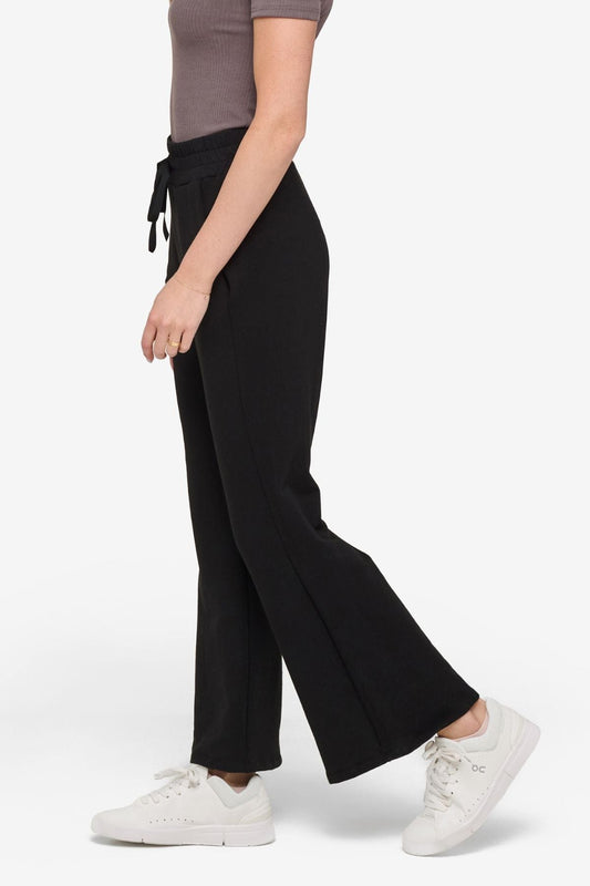 Wide Leg Sweatpant in Black