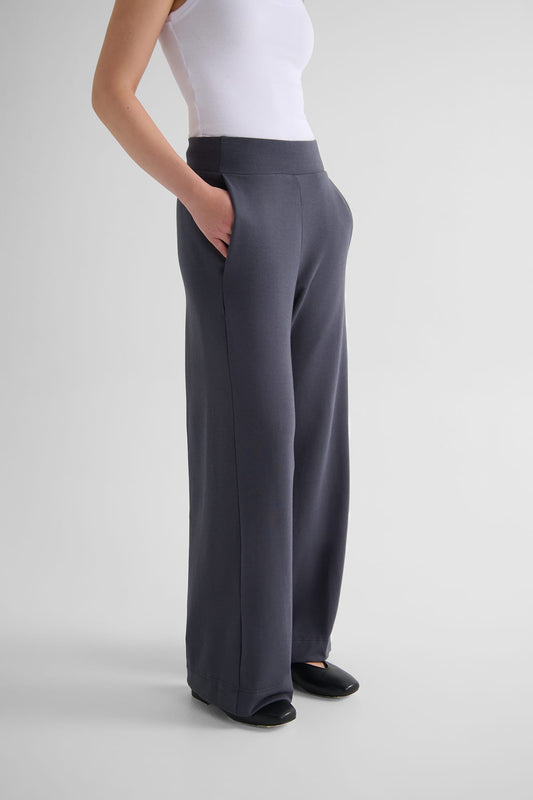 Starboard Pant in Ash