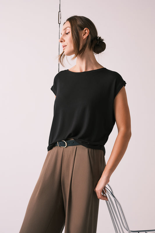 Box Tee in Black
