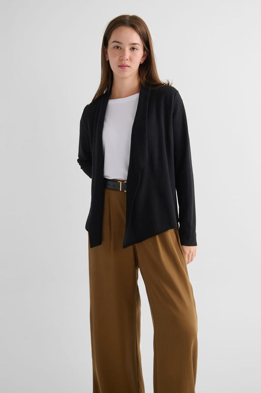 Sloane Jacket in Black with Box Tee in White and Winslow Trouser in Clove - Lightweight Women’s Fleece Jacket in Black, Women's Basic T-Shirt in White and Women's Tailored Trouser in Clove Brown | DAUB