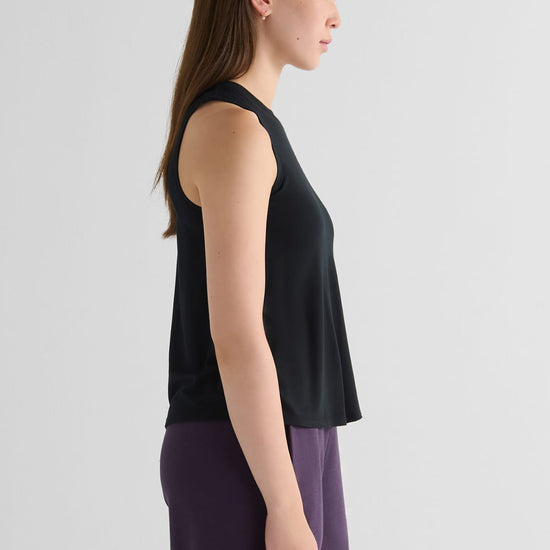 Maia Tank - Women's Basic Tank in Black | DAUB