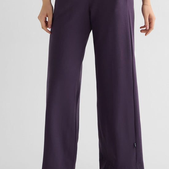 Starboard Pant - Women's Wide Leg Pant in Aubergine Purple | DAUB