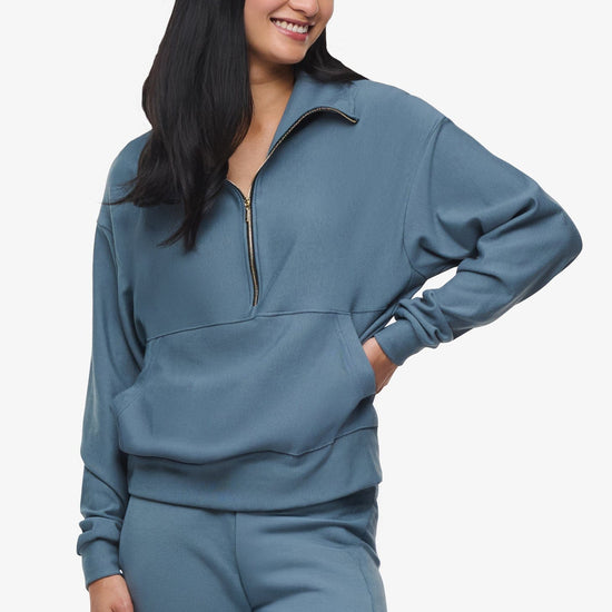 Freedom Half Zip Sweatshirt  - Woman half zip sweatshirt with kangaroo pocket in slate blue   | Daub & Design