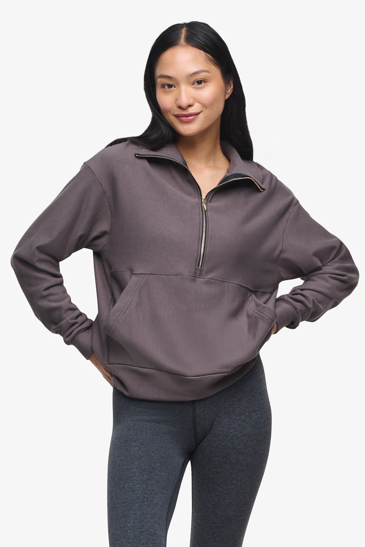 Freedom Half Zip Sweatshirt  - Woman half zip sweatshirt with kangaroo pocket in warm grey front | Daub & Design