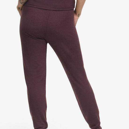 Freedom Jogger  - Woman Fleece  Jogger with pockets in Brown | Daub & Design