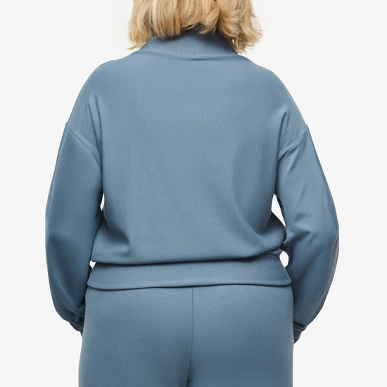 Freedom Quater Zip Sweatshirt  - Woman quarter zip sweatshirt with side pocket in slate blue back | Daub & Design