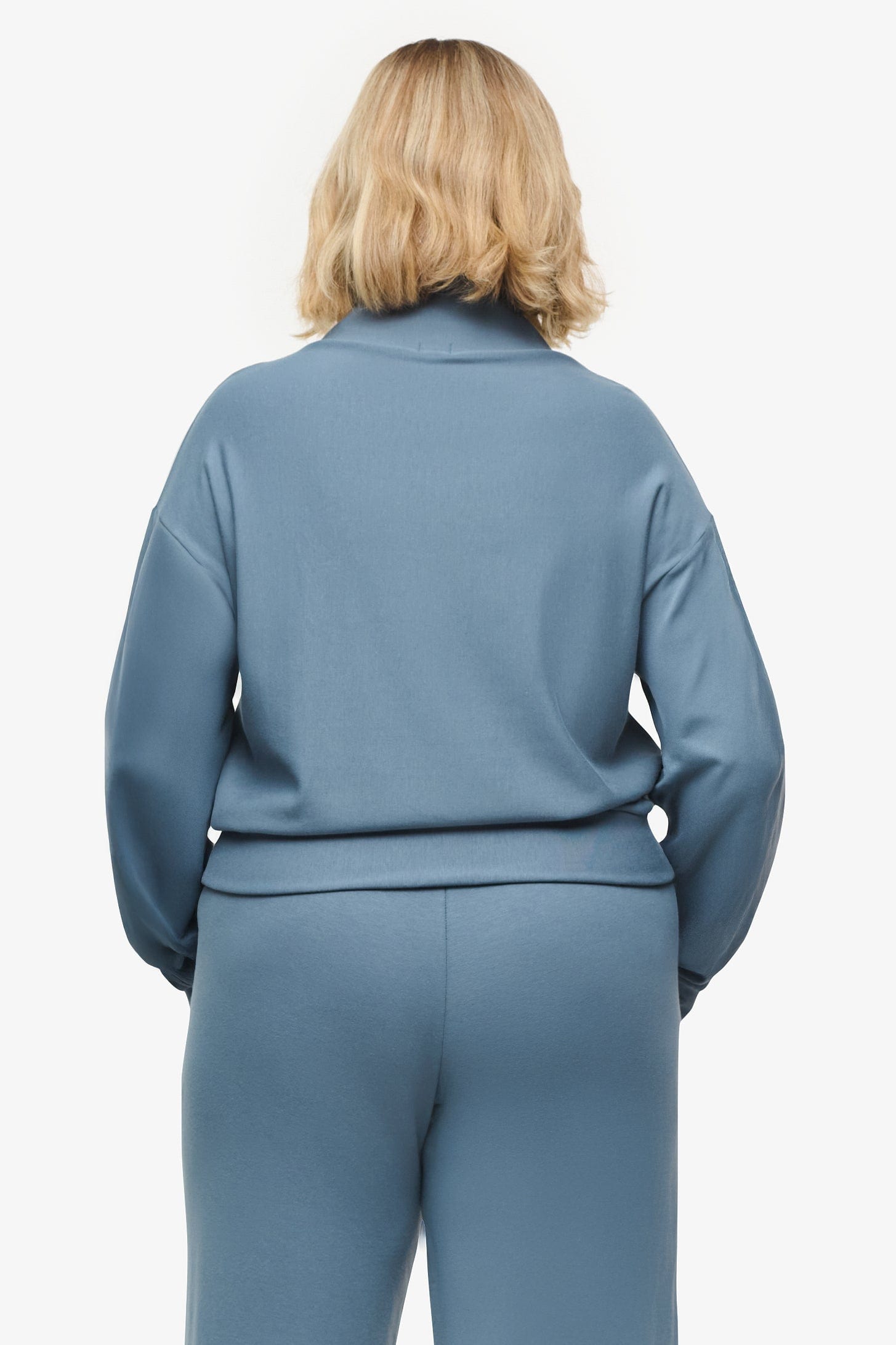 Freedom Quater Zip Sweatshirt  - Woman quarter zip sweatshirt with side pocket in slate blue back | Daub & Design