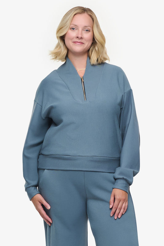 Freedom Quater Zip Sweatshirt  - Woman Quarter Zip Sweatshirt with side pocket in Blue Basalt | Daub & Design