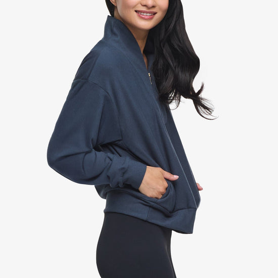 Freedom Quarter Zip Sweatshirt  - Woman Quarter Zip Sweatshirt with side pocket in Grey Blue | Daub & Design 