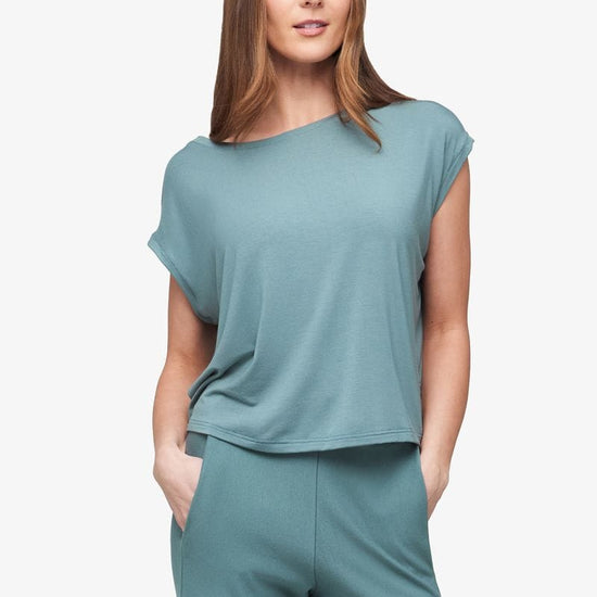 Box Tee - Women's Basic T-Shirt in North Atlantic green - Front | Daub + Design