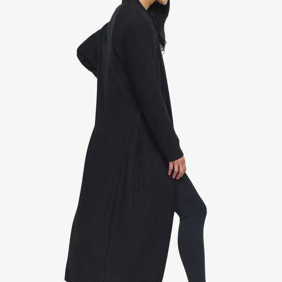 Knox Jacket  - Woman Fleece Long Jacket with pockets in Black | Daub & Design