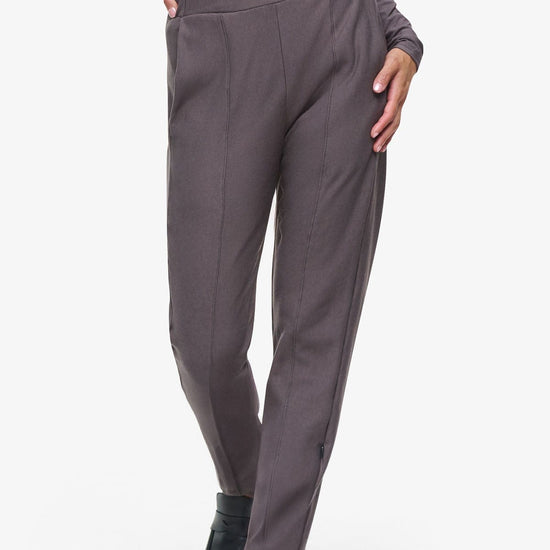 Knox Straight Leg Pant  - Woman Fleece Straight Leg Pant with pockets in Grey | Daub & Design