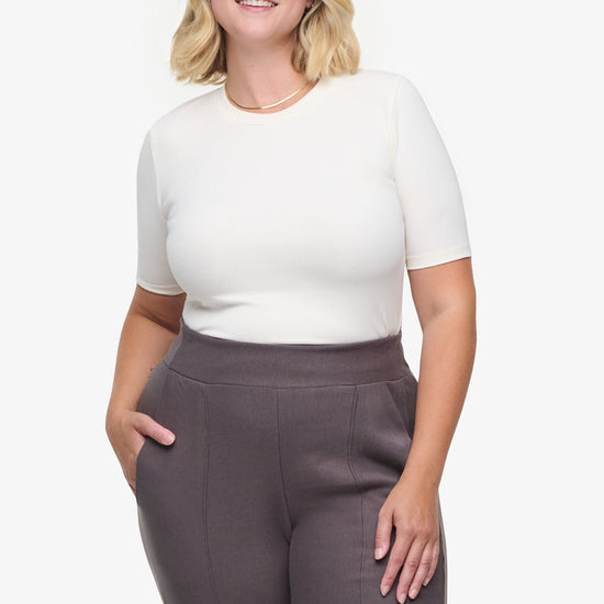 Ribbed Tee - Woman Ribbed Fitted T-shirt in Ivory | Daub & Design