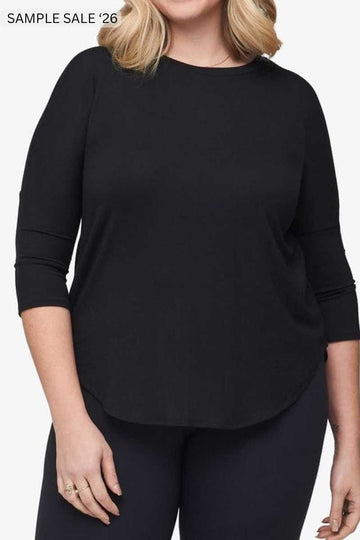 ainsley tee in black - medium [imperfect] #353