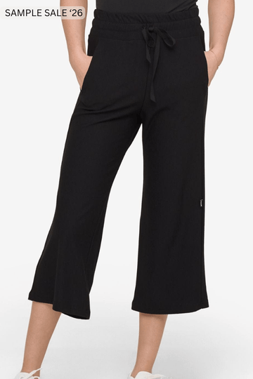freedom wide leg crop in black - small [sample] #188