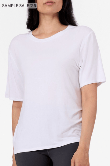weekend tee in white - small [sample] #160
