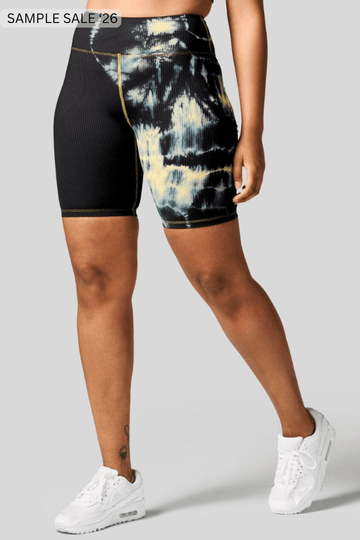 brinkley bike shorts in banana + black  - xsmall #532
