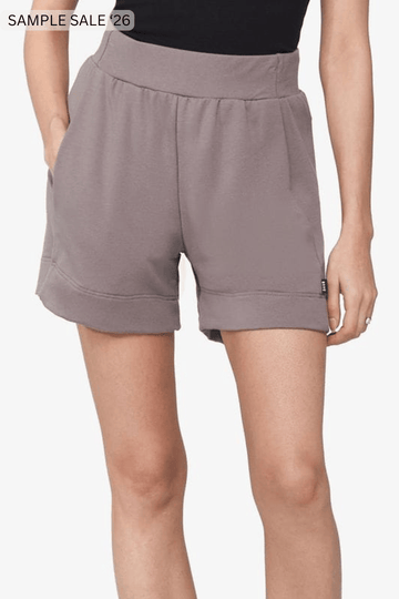 starboard short in driftwood - small [sample] #909