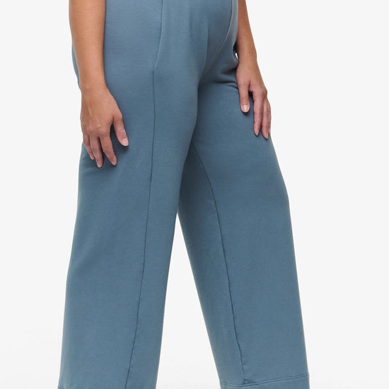 Starboard Pant - Woman Wide Leg Pant in Blue Basalt | Daub & Design